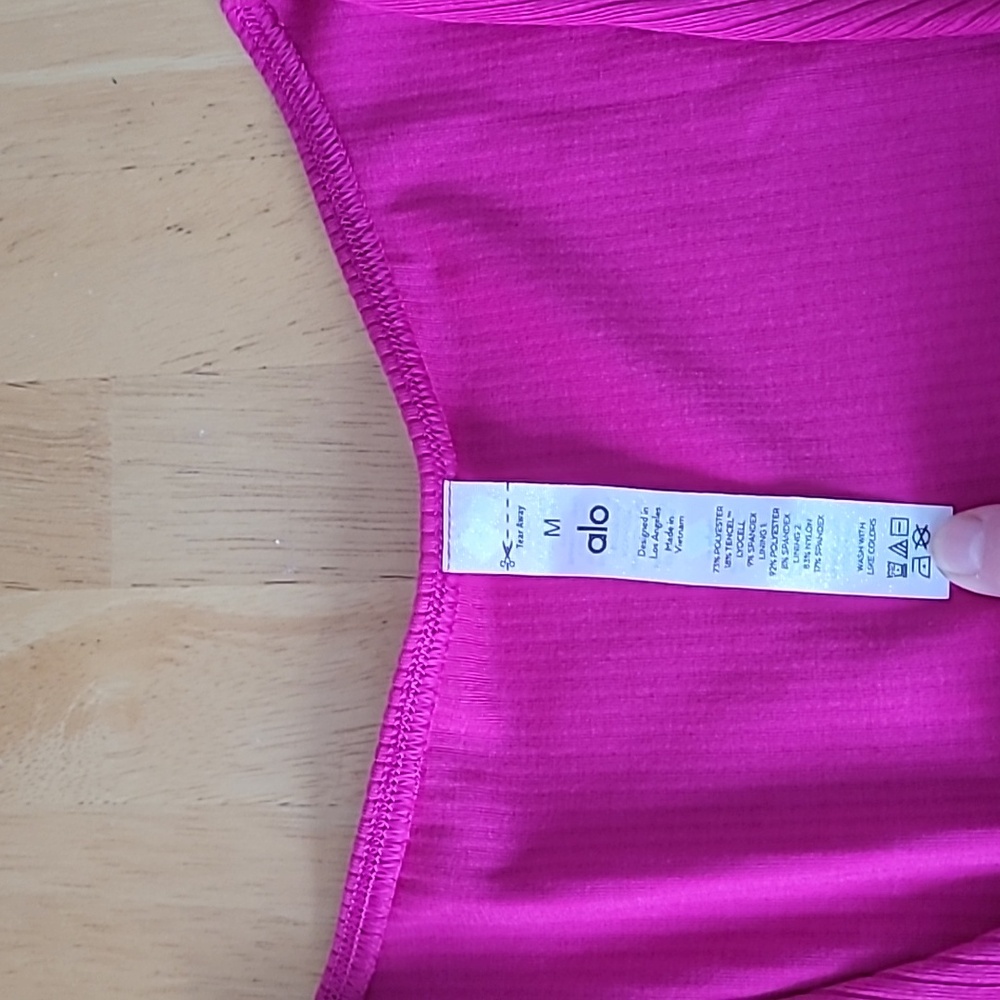 Alo Yoga Ribbed Defined Long Sleeve Bra - Picture 6 of 9